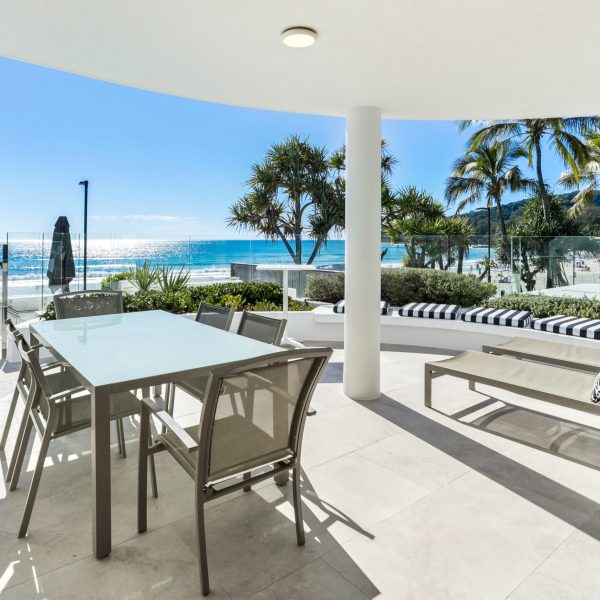 5-37-Hastings-Street-Noosa-Heads-3